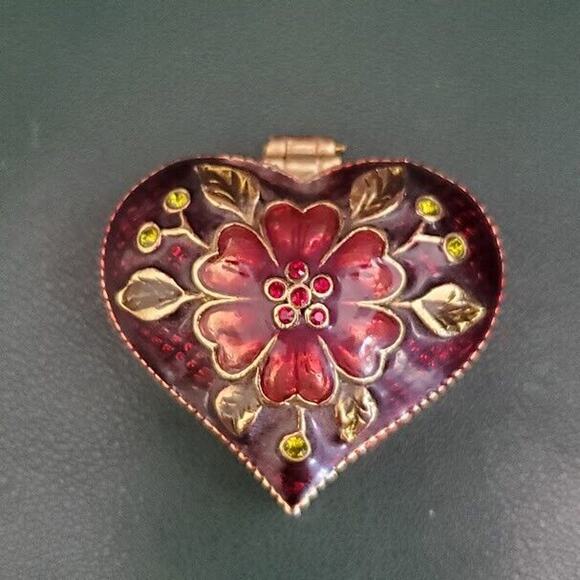 Monet Heart Pill Trinket Box Deep Red with Crystal Accents Gold Tone 2004 Signed - Picture 1 of 7